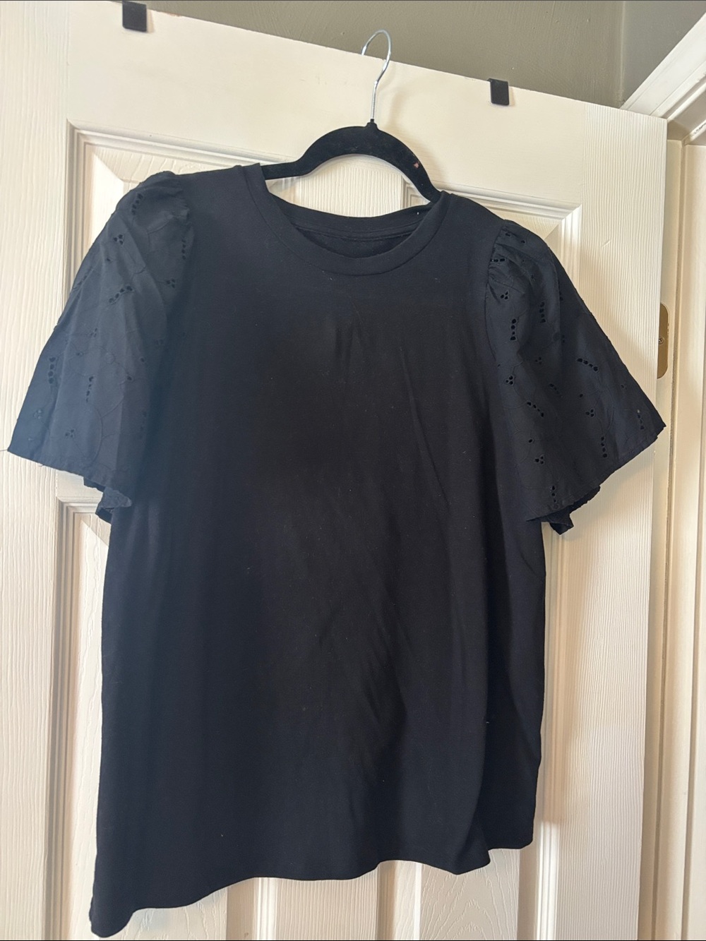 a new day Black Short-Sleeve Eyelet Puff Sleeve Crewneck Tee